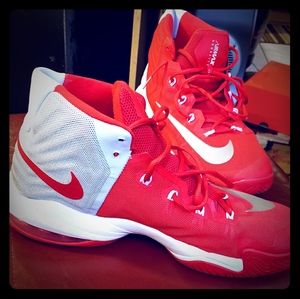 Nike Air Max Audacity Red Basketball Shoes Great Condition.